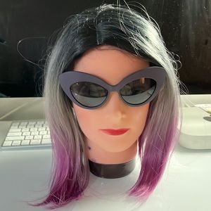 Authentic  GENNY Floral-patterned cat-eye sunglasses